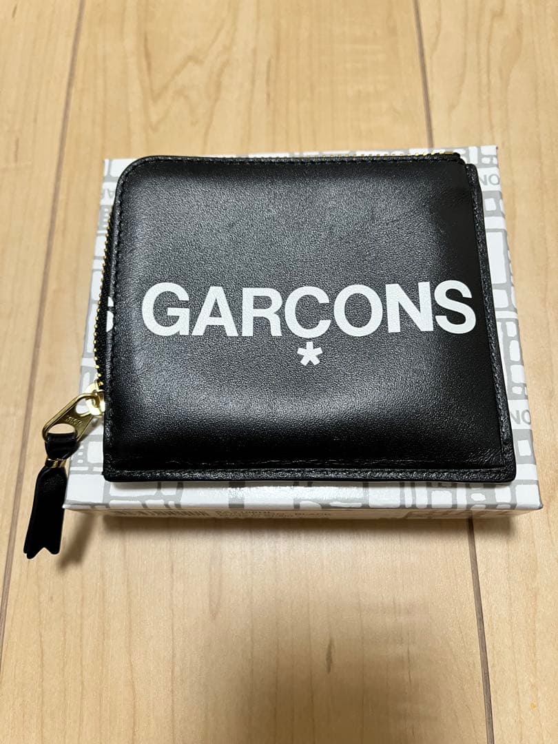 COMME des GARCONS 黒 ケース