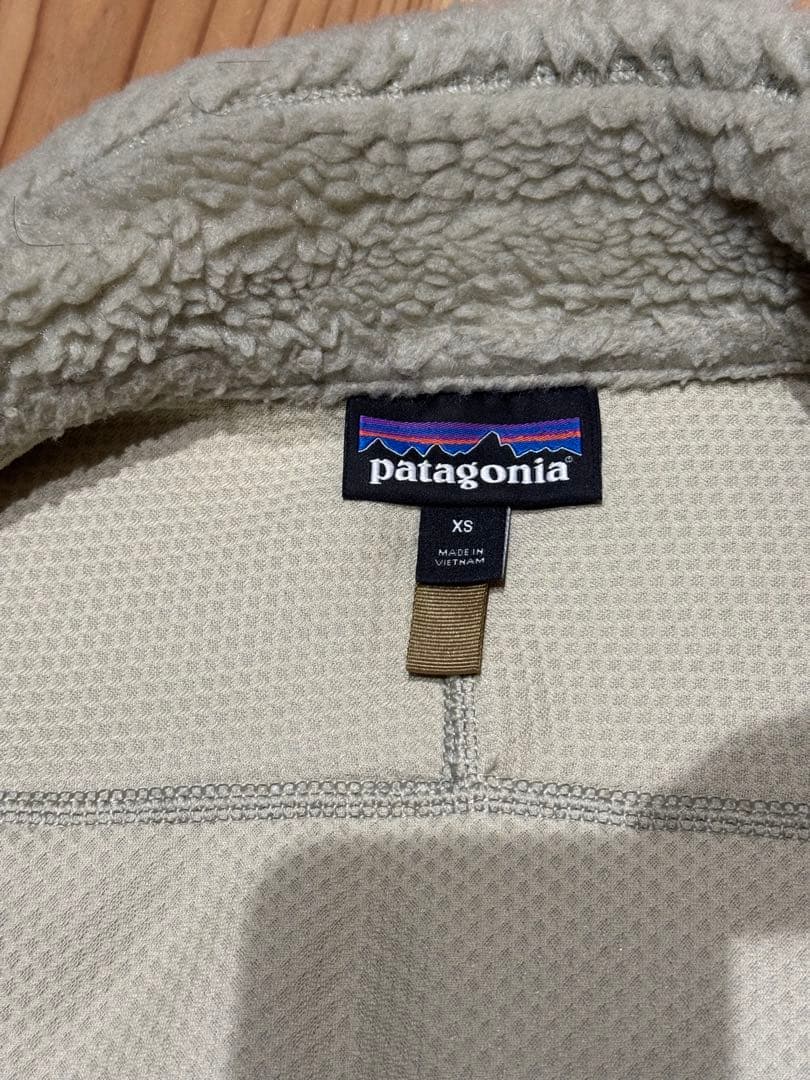 patagonia レトロXベスト XS