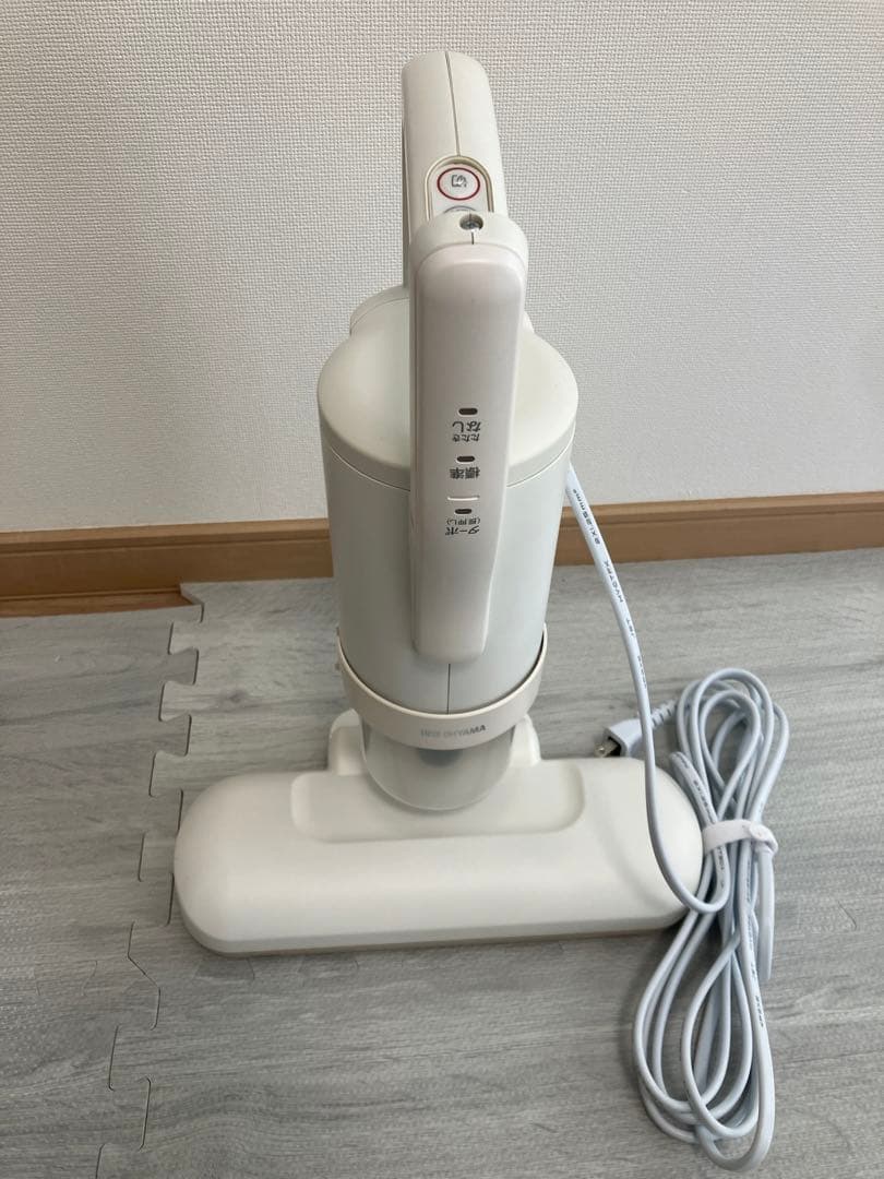 2024年製 アイリスオーヤマ 布団クリーナー FCA-22H