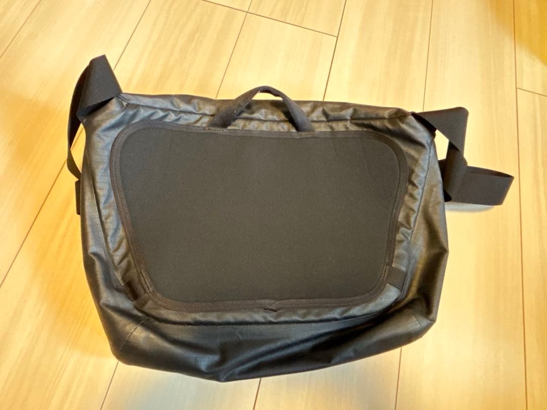 Gooner　アークテリクス　メッセンジャーバッグ