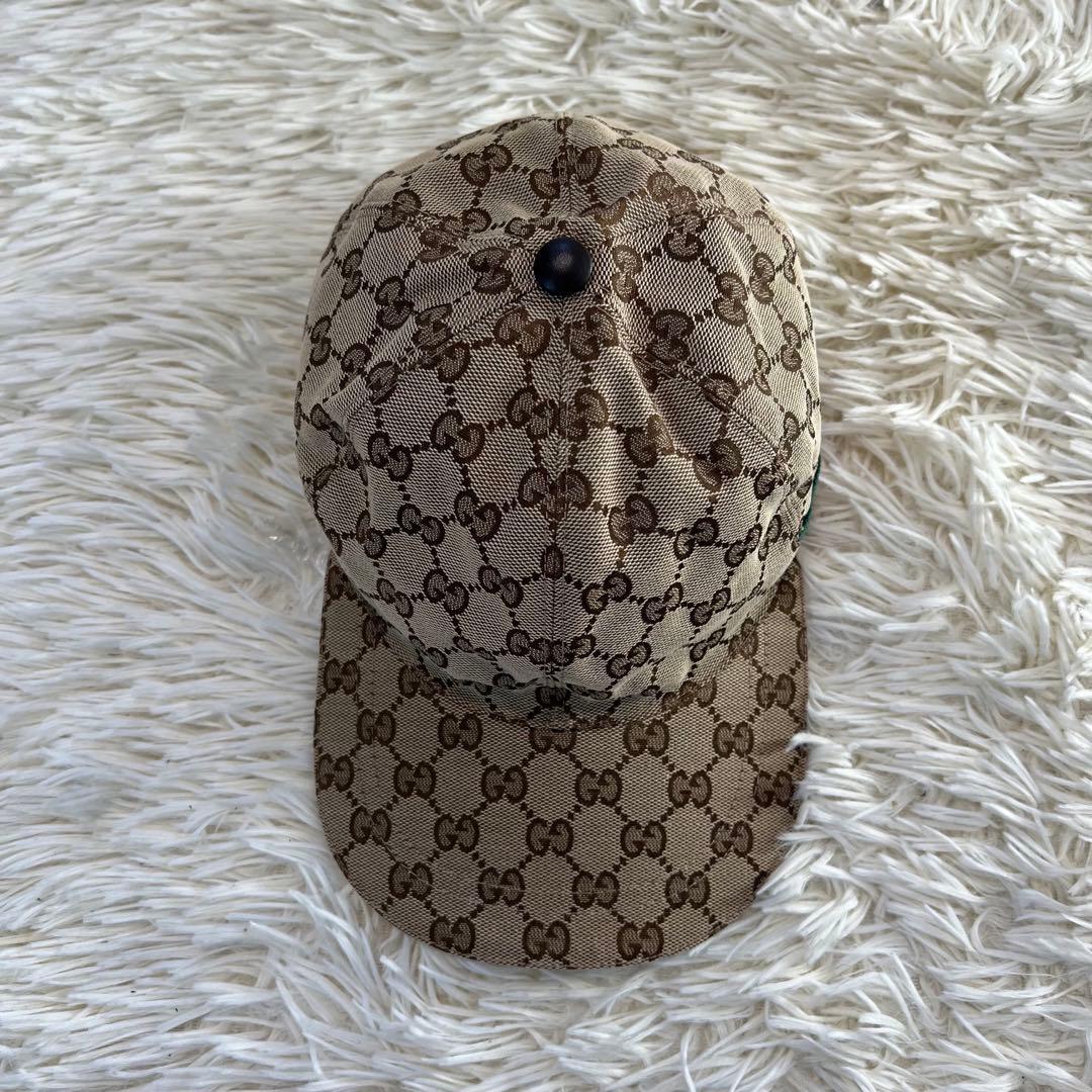 【未使用に近い】グッチ キャップ GG柄 シェリーライン キャンバス 帽子