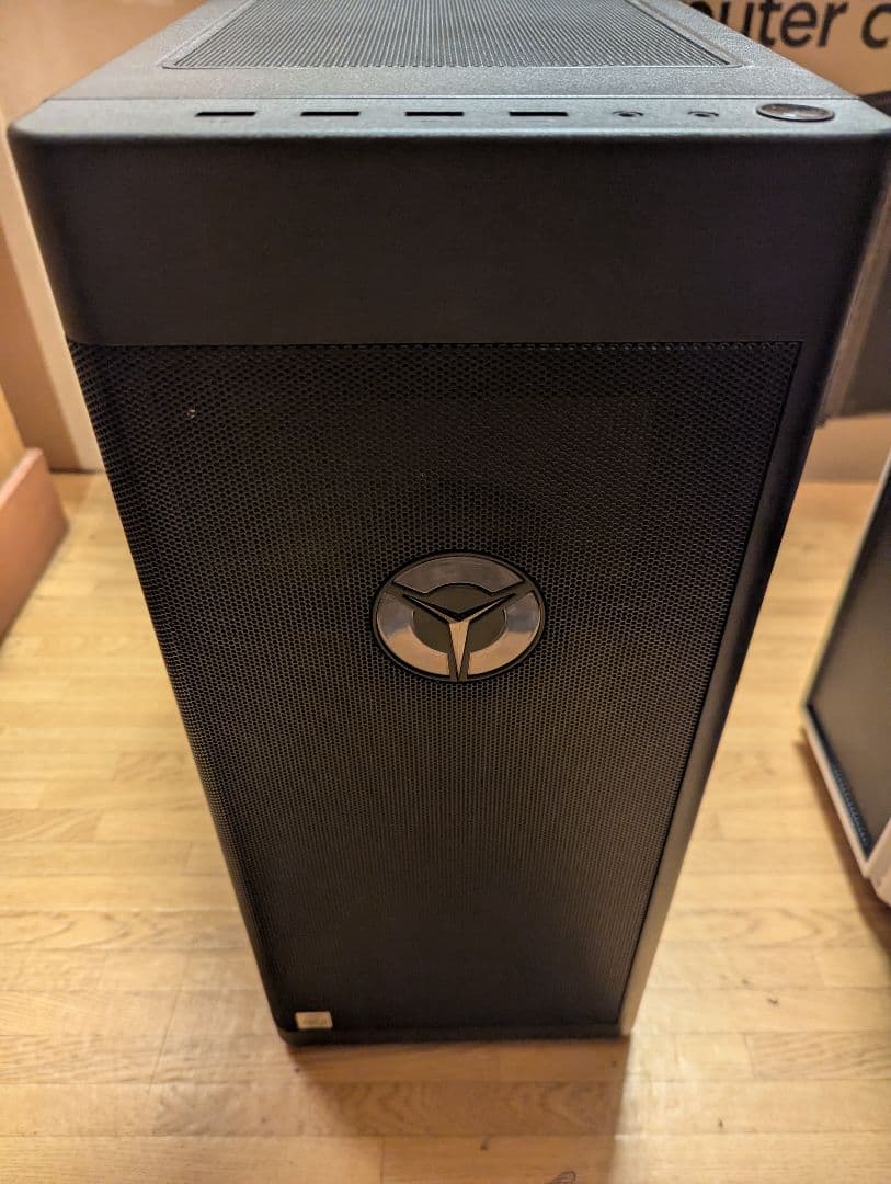 Lenovo デスクトップ　cpu無し　メモリ無し　ストレージ無し　ジャンク品