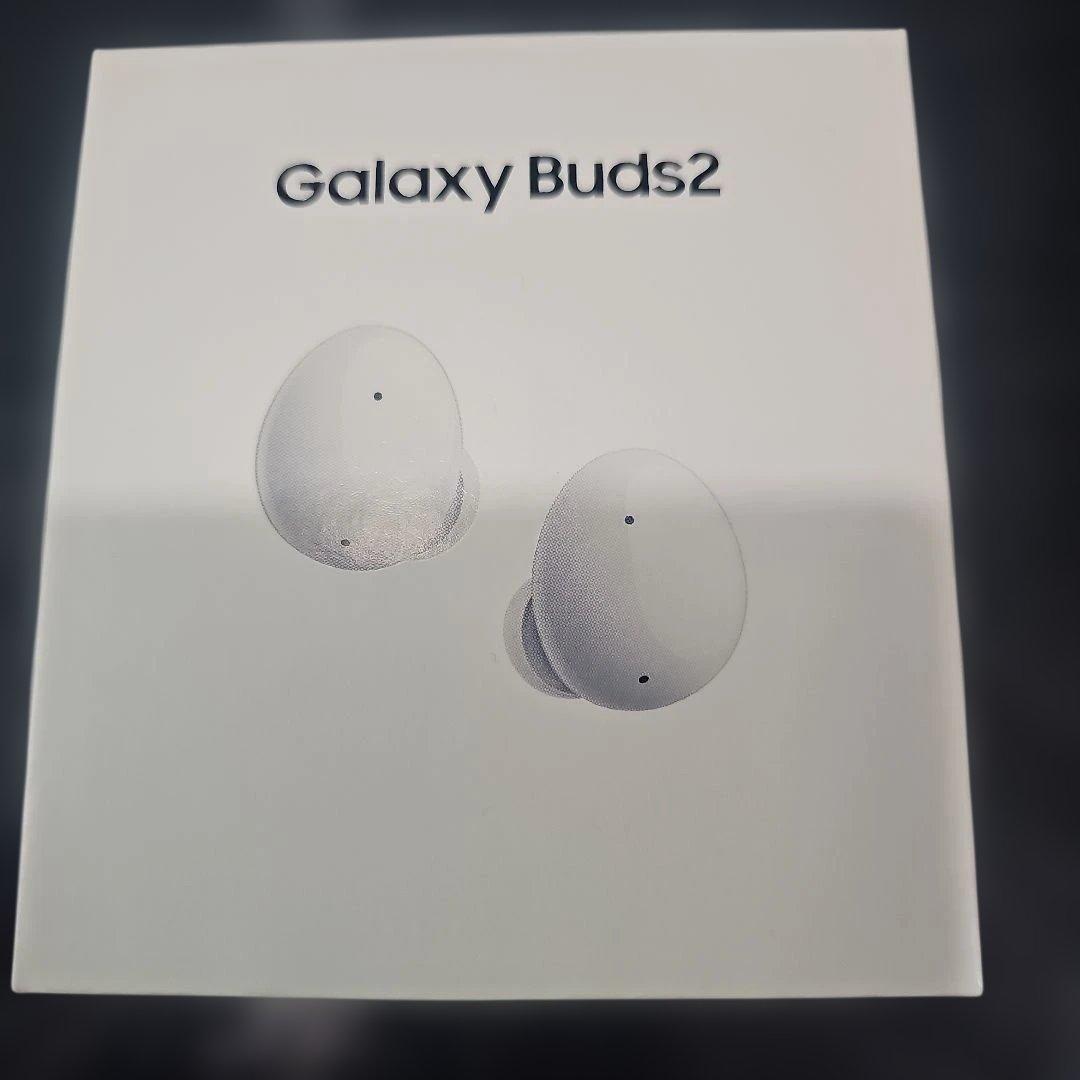 Samsung Galaxy Buds2　イヤホン　カバーつき　美品　箱有り