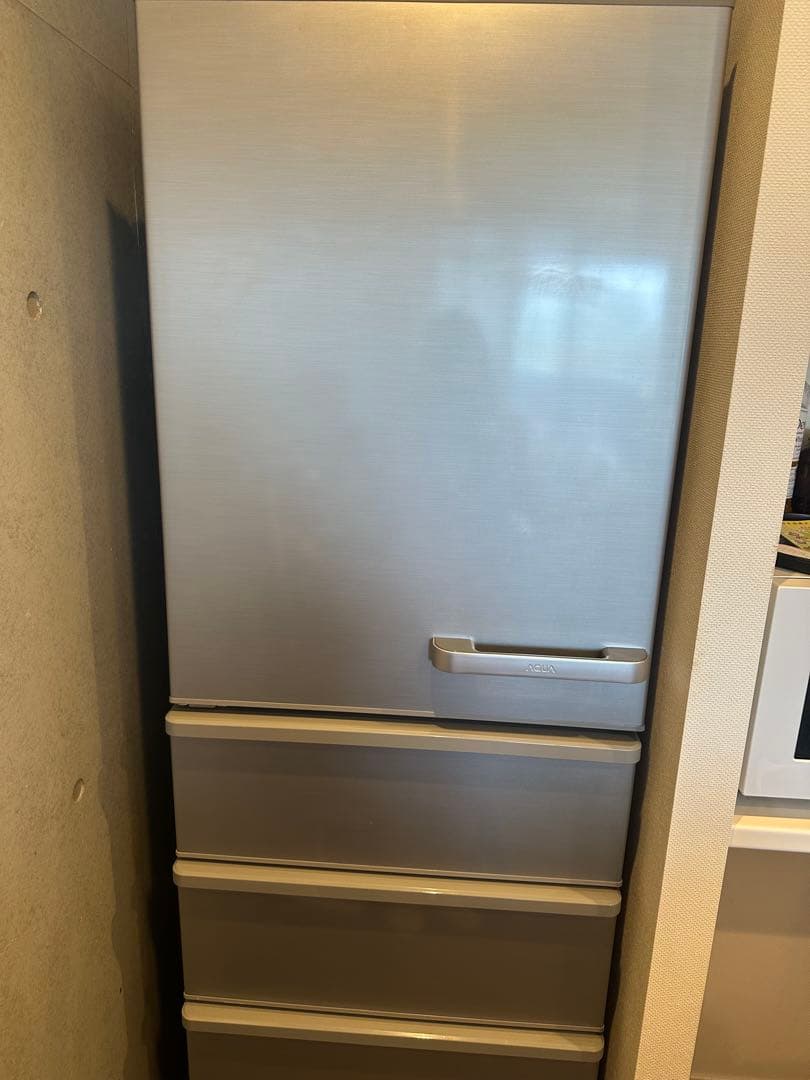 断*中様 【美品】AQUA冷蔵庫 シルバー 355L 定価115,280円