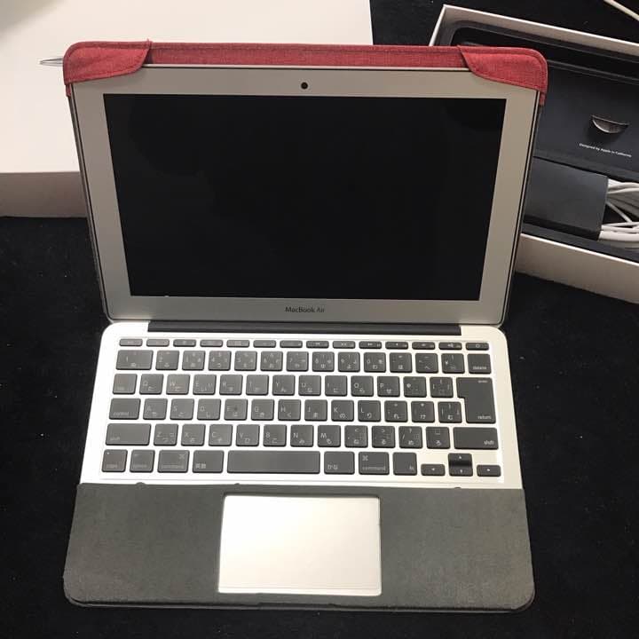 MacBook本体 Macbook air 11inch
