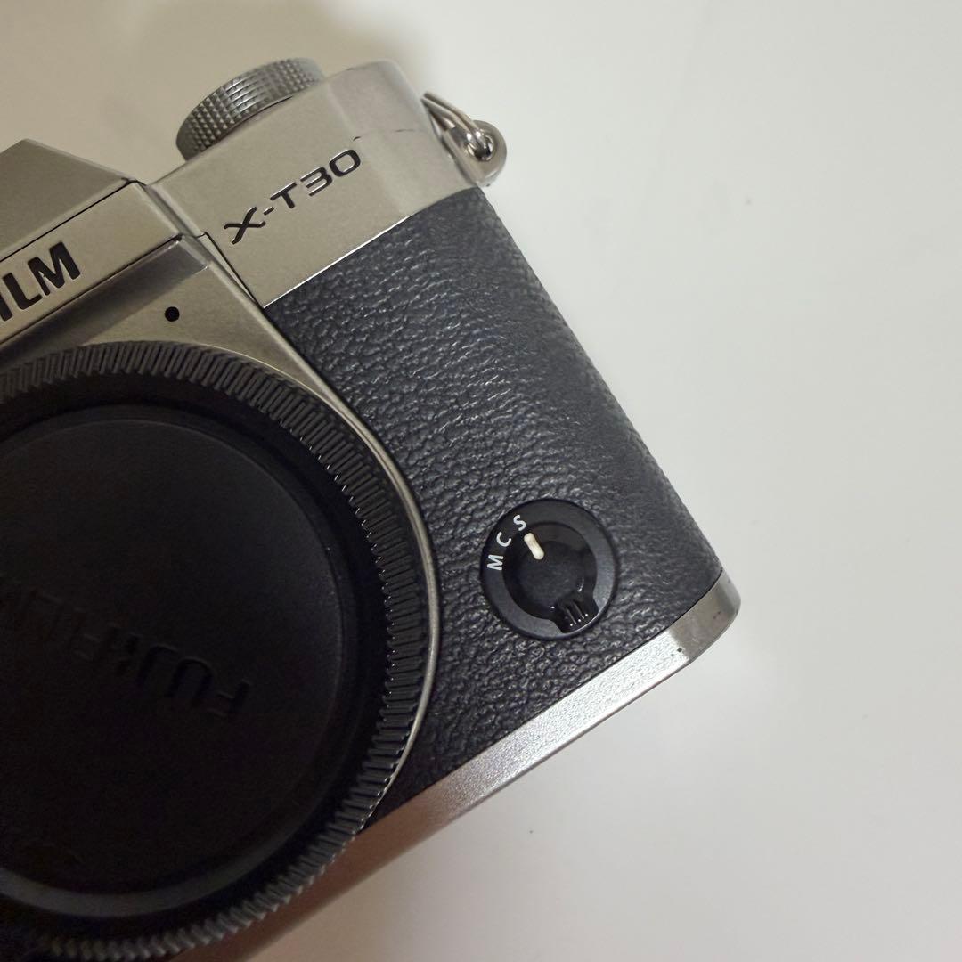 Fujifilm X-T30 ミラーレスカメラ 本体 シルバー
