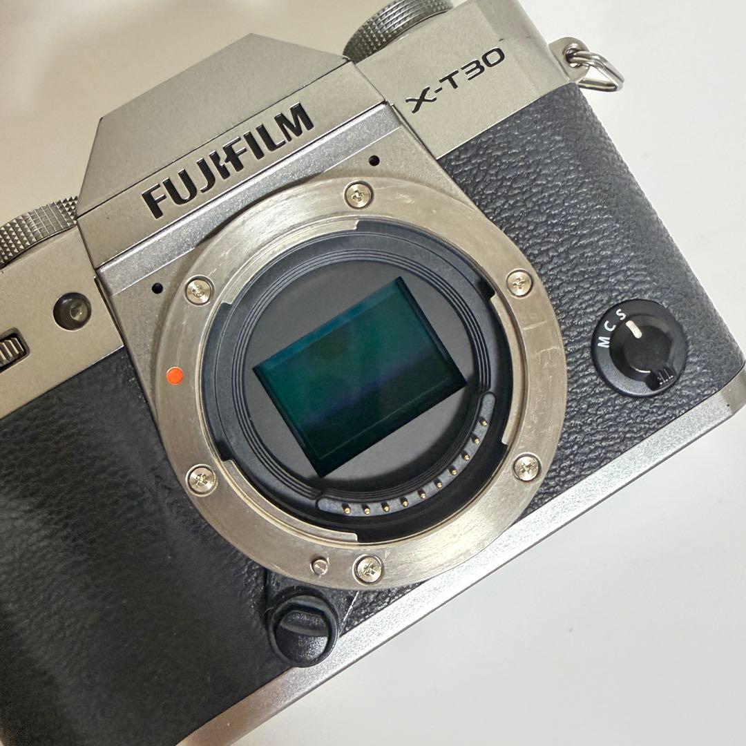 Fujifilm X-T30 ミラーレスカメラ 本体 シルバー