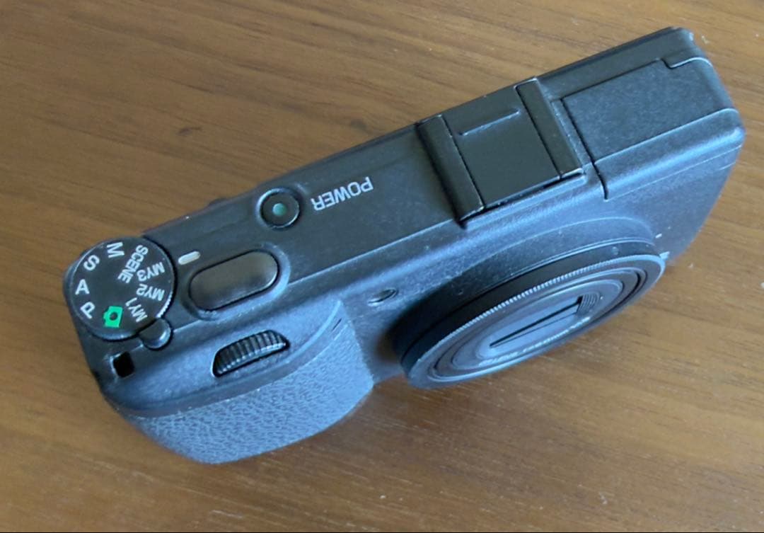 RICOH GR DIGITAL Ⅲ (ジャンク品)