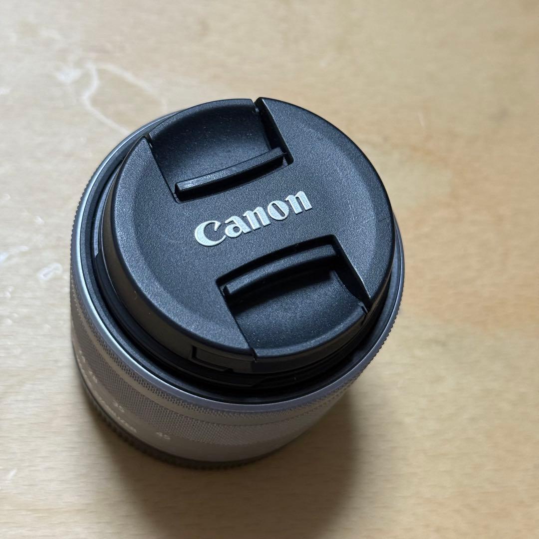 キャノン Canon EOS M100 ホワイト 本体 ミラーレス一眼