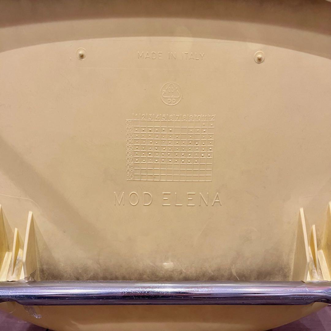 イタリア製 MOD ELENA スタッキングチェア