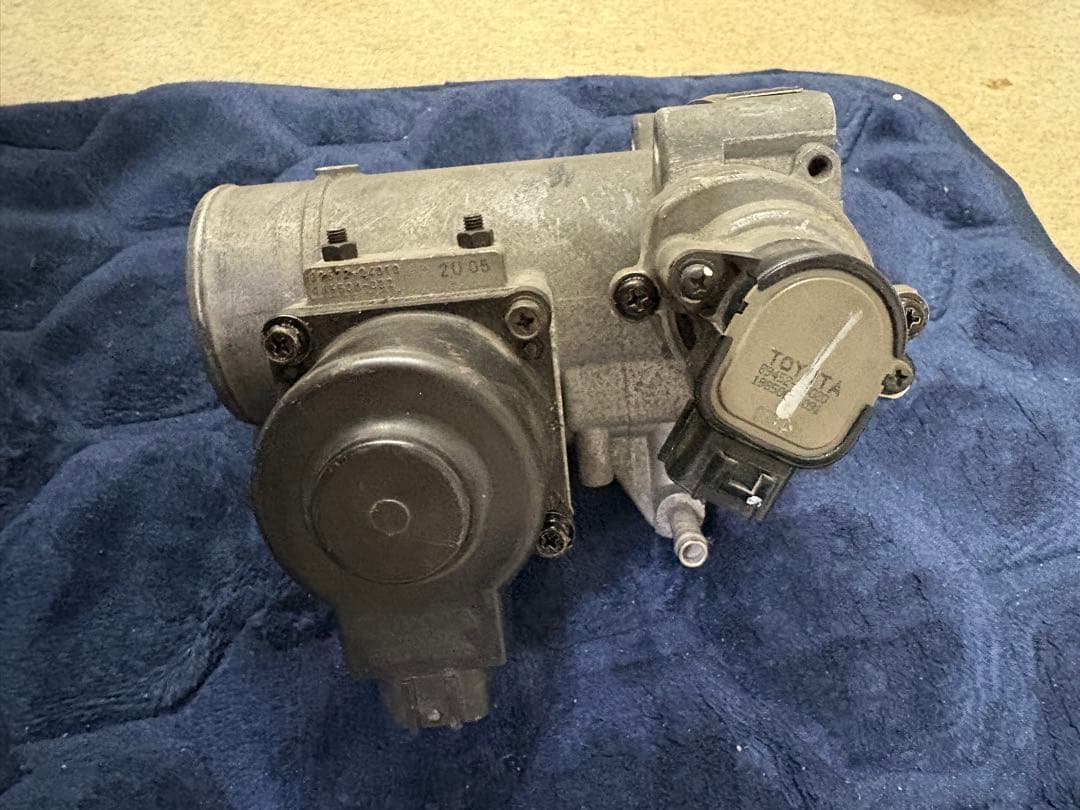 1J JZX100 1JZ-GTE スロットルボディ　サブスロ有り