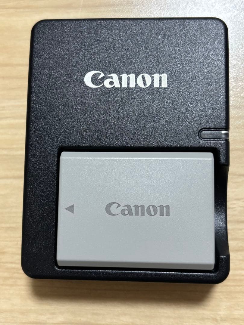 【美品】Canon EOS Kiss X3 デジタル一眼レフセット