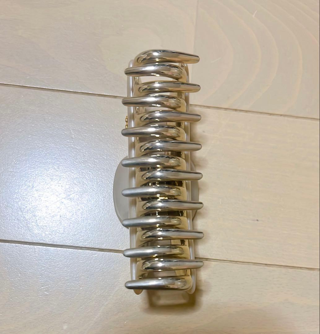 acca　ティアラクイーン　クリップ　大　ベージュ　L