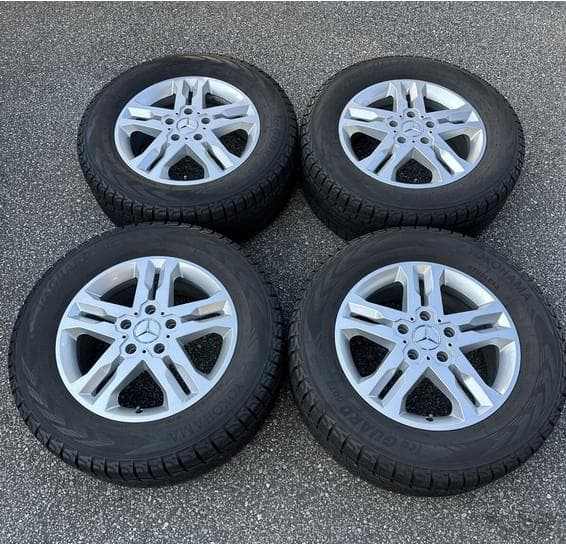 江*ス様 ■美品■4本W463純正ホイール+スタッドレスGクラスゲレンデ265/