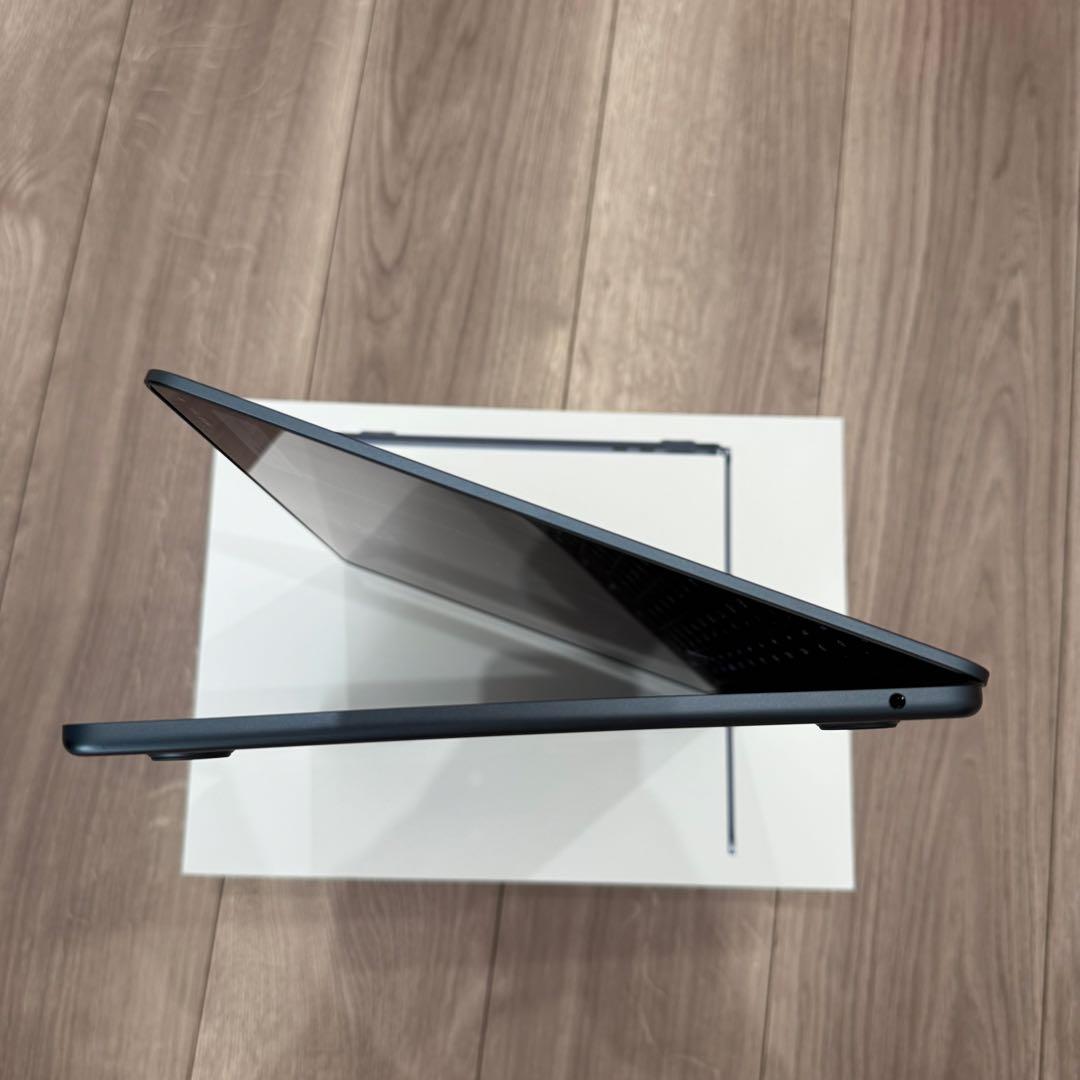 専用　Macbook Air M4 13インチ　Apple